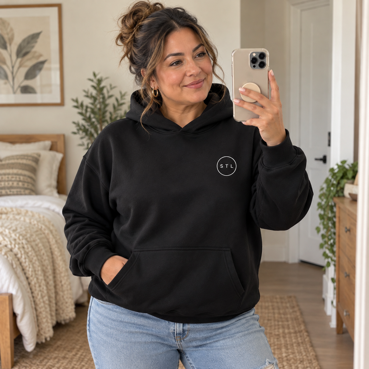 Black Women’s relaxed hoodie